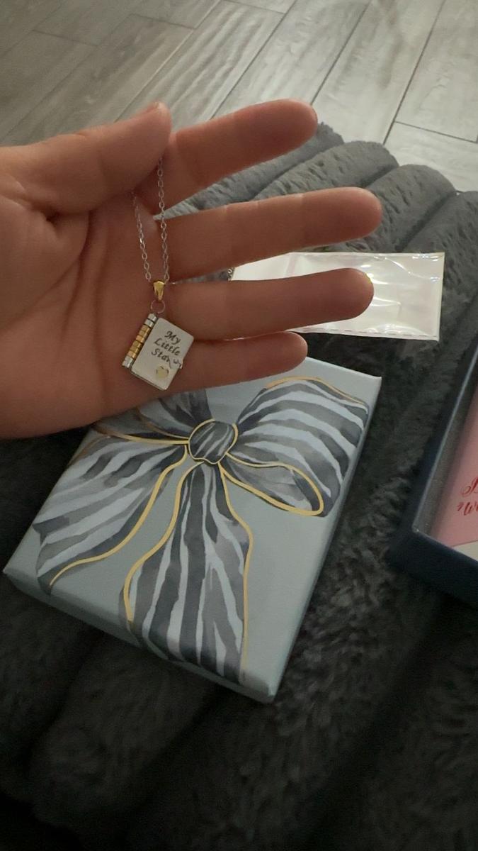 <h2><strong>Our Reviews</strong></h2>