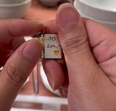 <h2><strong>Our Reviews</strong></h2>